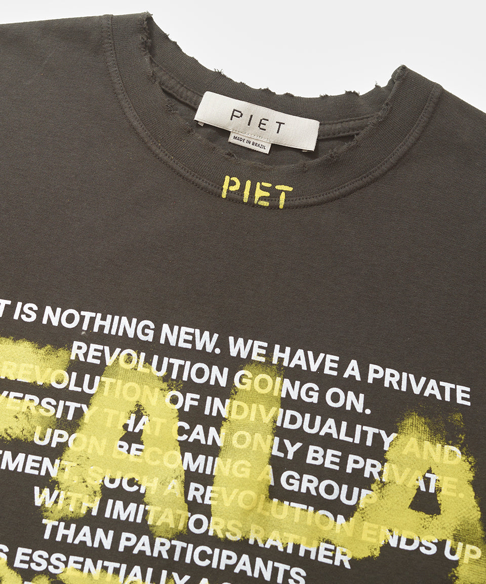 PIET Fala Português T-shirt