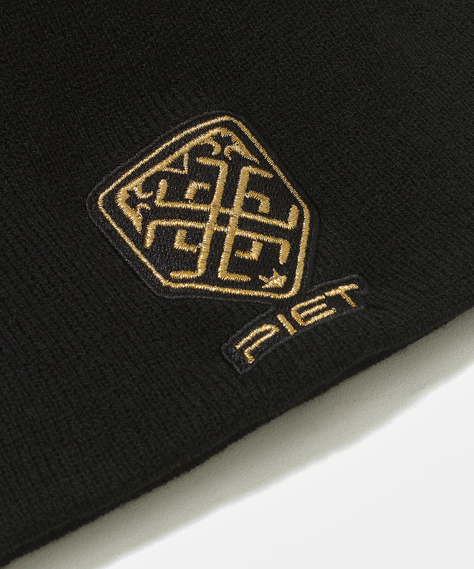 Emblem Beanie - Black