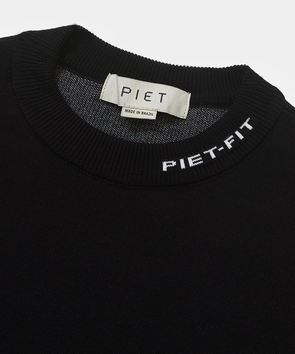 Fitted Long Sleeve Sport Sweater