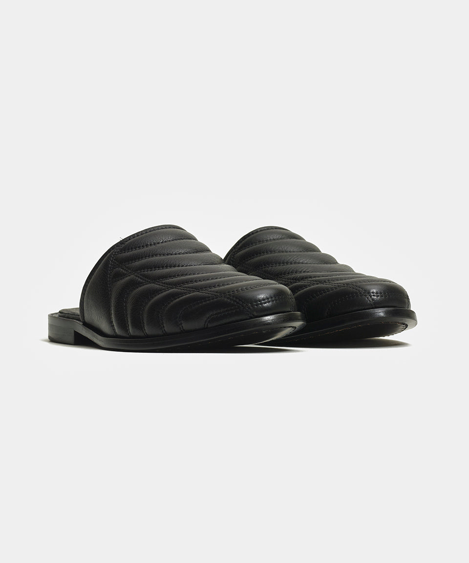[PRE-ORDER] Quilted Mules Black