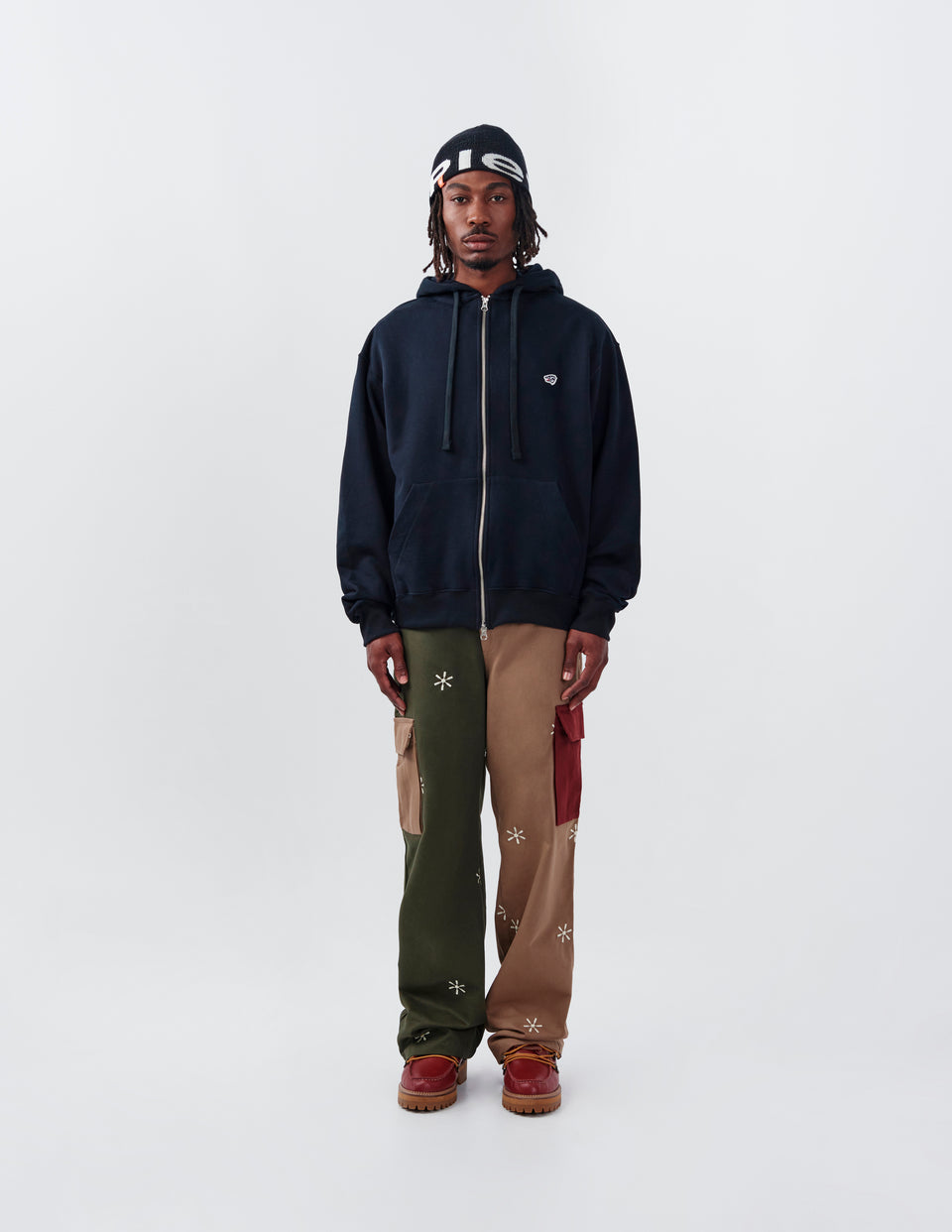 Classic Zipped Hoodie - Black