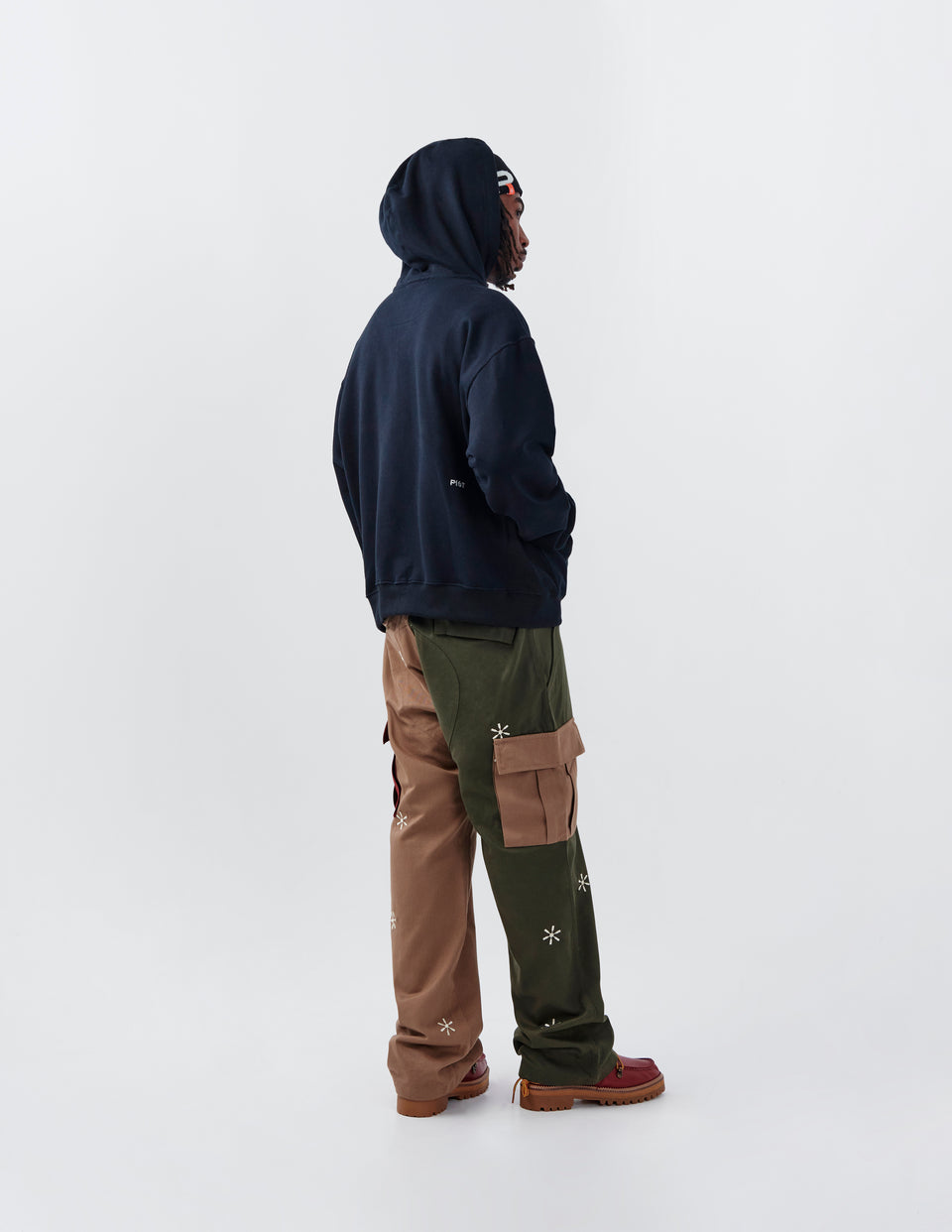 Classic Zipped Hoodie - Black